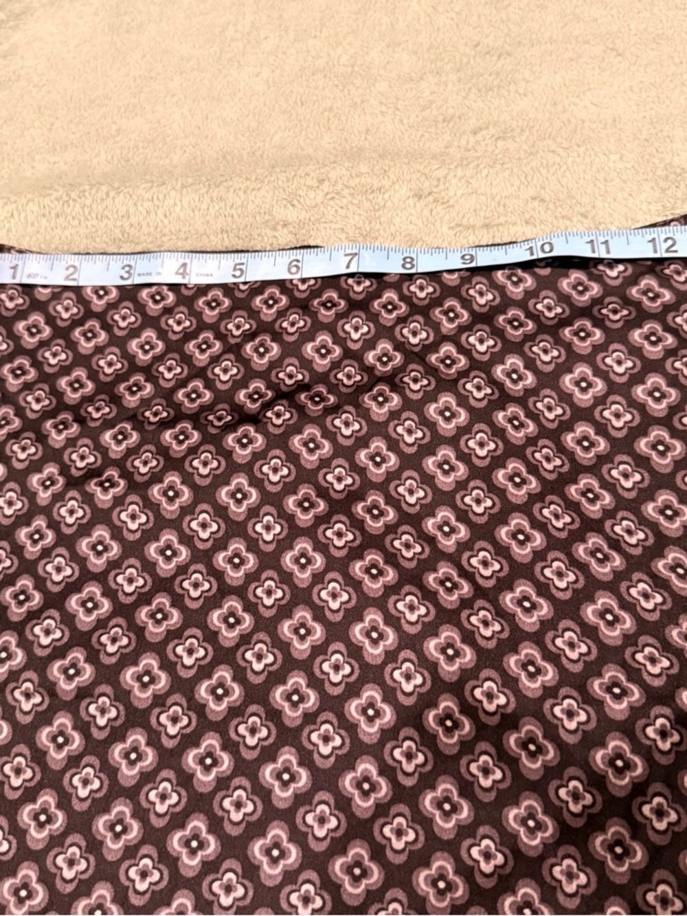 Hollister Ultra High-Rise Satin Mini Skirt XS Black Brown Floral Geometric NWT - Picture 8 of 11